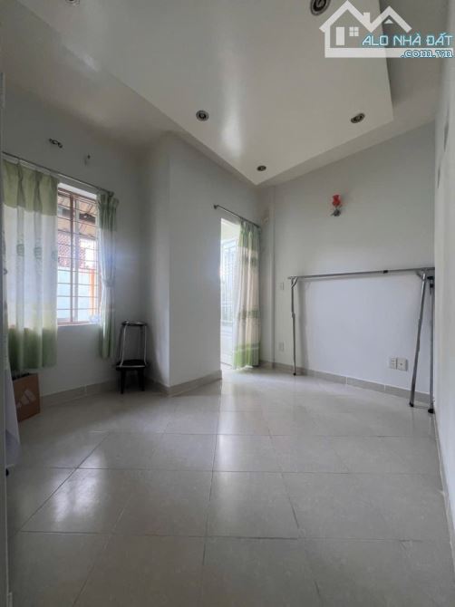 🌟 CỰC HIẾM – QUẬN 7, NHÀ MẶT TIỀN HẺM XE HƠI MÀ CÓ 5 TỶ 💥 - 1