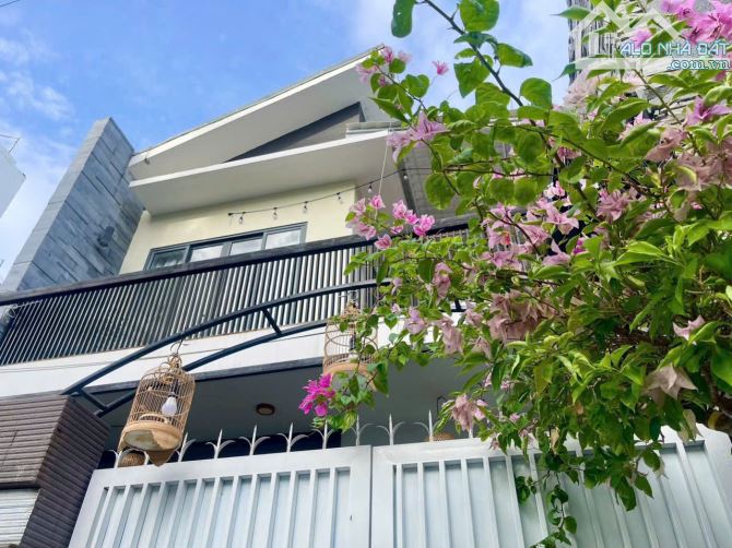 CHO THUÊ VILLA HỒ BƠI 2 TẦNG MT CHẾ LAN VIÊN GẦN BIỂN MỸ KHÊ - 1