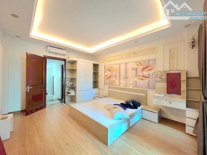 Bán nhà riêng Đình Thôn, full nội thất, dân xây 34m, 5 tầng giá chào chỉ 6.3 tỷ - 1