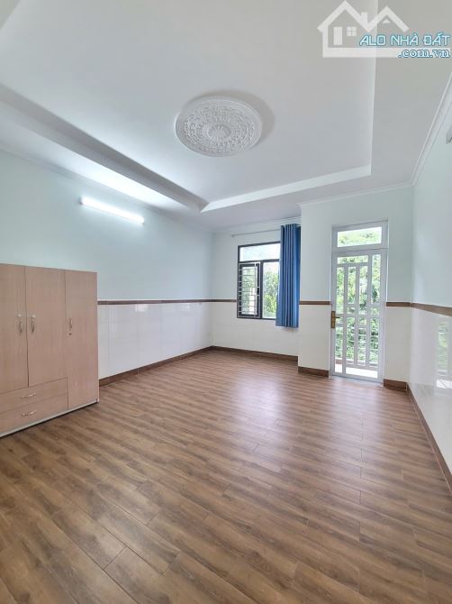 nhà 1 trệt 1 lầu 1 lửng 68,8m2 4ty350 TL cách đường Trần Hưng Đạo 100m p.Dĩ An - 1