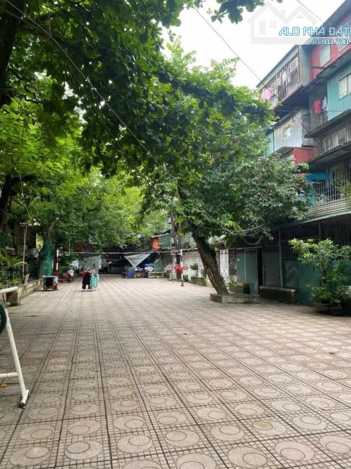 NHÀ ĐẸP 2 MẶT TIỀN ,Ô TÔ ĐỖ CỬA - KINH DOANH - AN NINH TỐT, TIỆN ÍCH VÔ VÀN - 1