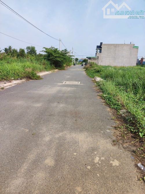 Bán đất Bình Mỹ 1 đường 177 Hà Duy Phiên DT  5 x 20 m giá 2,2 tỷ thương lượng - 1