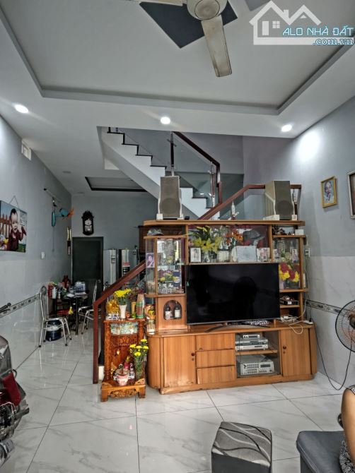 🏡 BÁN GẤP NHÀ 2 TẦNG + 4 PHÒNG TRỌ – TÂN XUÂN, HÓC MÔN – 316M² NGANG 9M CHỈ CÒN 9.5 TỶ 📐 - 1