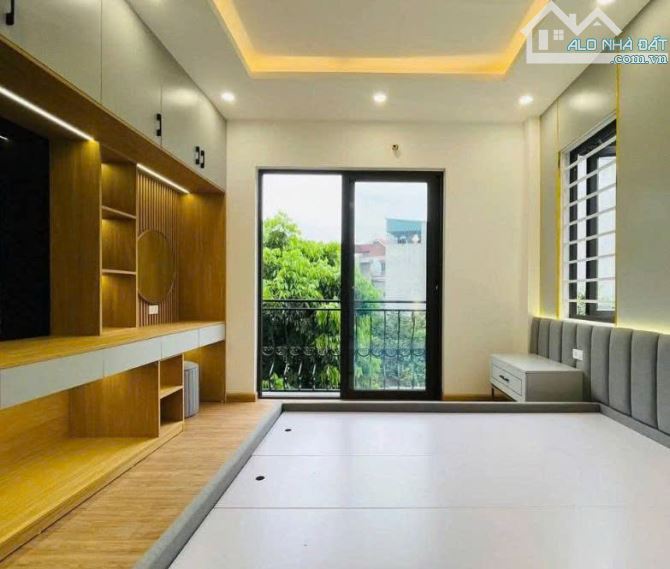 B.ÁN NHÀ DI TRẠCH_SÁT QL32, 10M RA Ô TÔ TRÁNH ĐỖ, SÁT ĐÔ THỊ, NỘI THẤT, 5 TẦNG, NGÕ RỘNG - 1