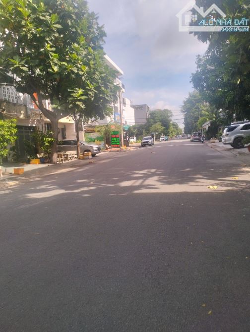 Đất 5×20 đường số 30 tên lửa ,gần siêu thị Aeon Mall - 1