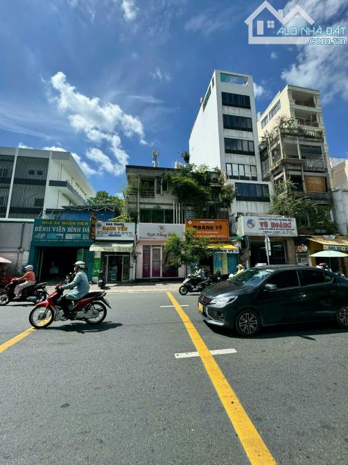 Siêu mặt tiền 14m Điện Biên Phủ, P.4, Q.3; DT: 14 x 19m CN 243m2 vuông vức. Giá 91 tỷ TL - 1