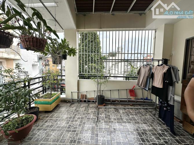 Bán nhà HXH Hoàng Hoa Thám, Phường 5, Phú Nhuận 3 tầng 40m2 giá 7.6 tỉ TL - 1