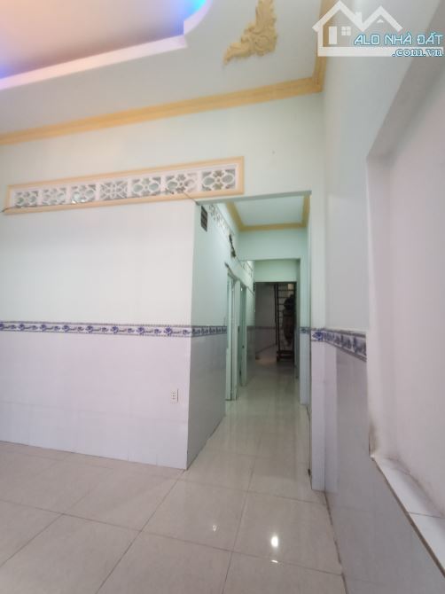 Nhà Cấp 4 Có Gác Lửng Ngay Ngã Ba Cây Lơn Đông Hoà – Sổ Riêng – 2PN – Chỉ 3,49 Tỷ - 1