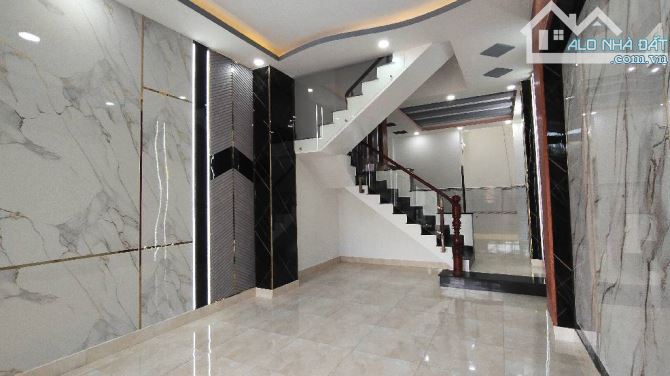 4 TẦNG SIÊU RẺ - ĐẸP LUNG LINH - HẺM XE TẢI - CHỈ HƠN 6 TỶ - 1