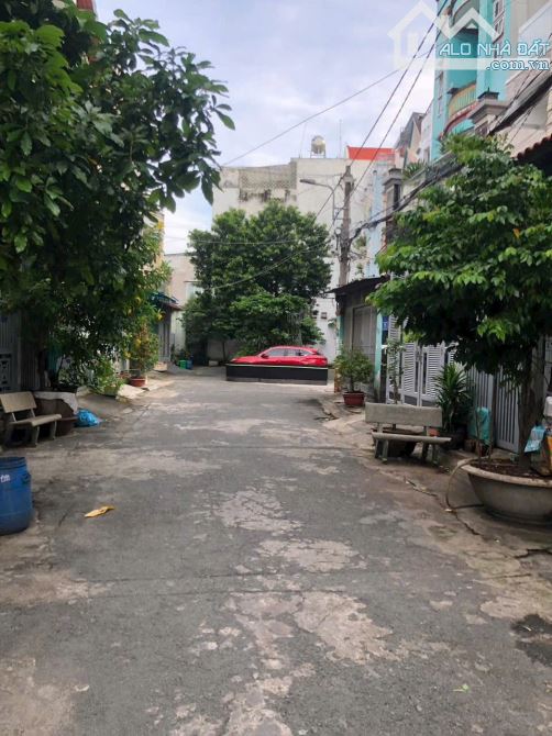 Bán nhà Emart Phan Huy Ích, P12, 4.1M x 14m, 3 PN, Đường 8M, Công viên nội bộ, 6 Tỷ 95 - 1