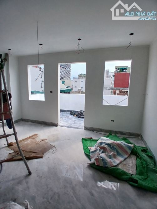 Bán nhà mặt phố Thổ Quan, Đống Đa, ô tô tránh, tiện kinh doanh 5 tầng 50m2 giá 23.6 tỷ - 1