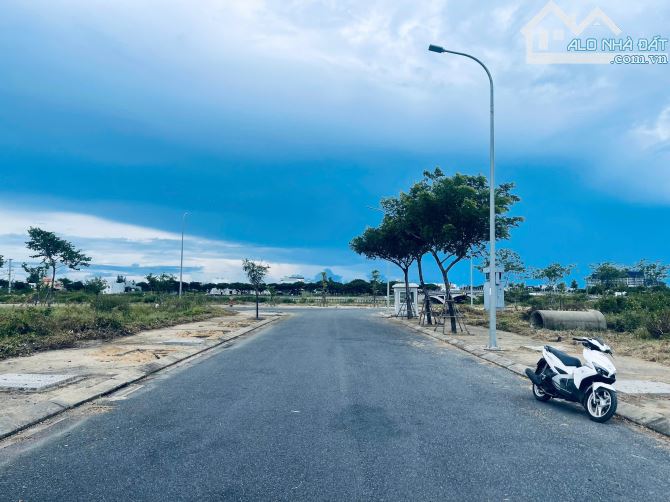 Siêu phẩm Phân khu View Kênh Sinh Thái   KĐT FPT City Đà Nẵng - 1