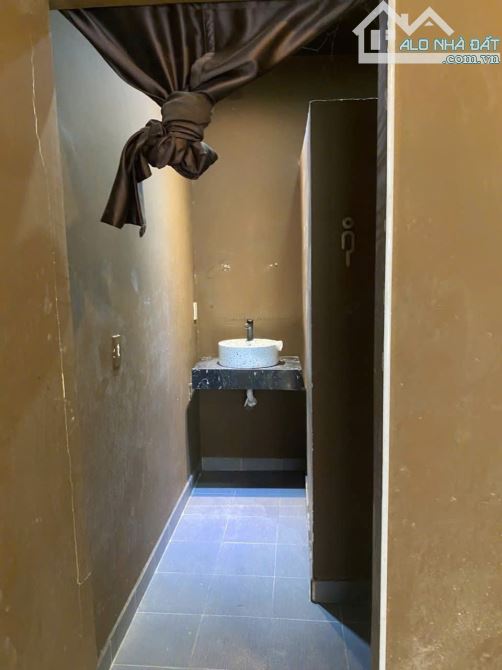 Cho thuê nhà Mặt tiền đường Nguyễn Văn Hoa, phường Trấn Biên  ( Thống Nhất cũ)   - Diện tí - 1