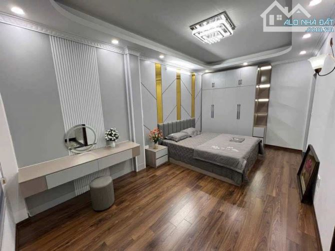 Bán nhà Ngoại Giao Đoàn, DT 40m, MT 4,2, nhà đẹp, nội thất cao cấp, ô tô đỗ chỉ 8 tỷ 4 - 1