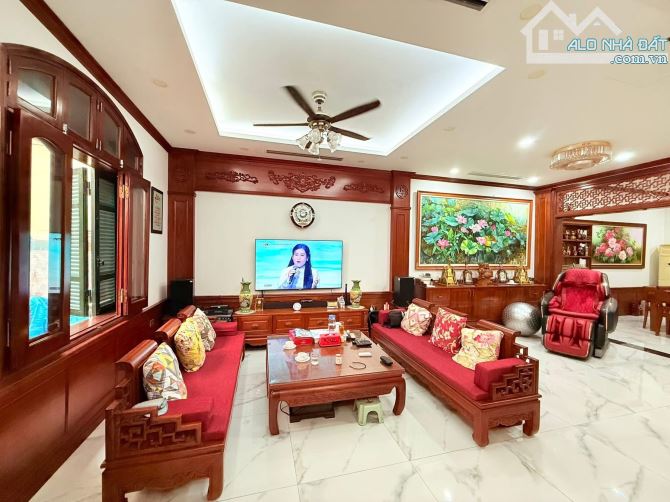 SIÊU PHẨM VŨ TRỌNG PHỤNG - THANH XUÂN -Ở SƯỚNG-MẶT TIỀN KHỦNG-Ô TÔ ĐỖ CỬA - 2 THOÁNG-THANG - 1