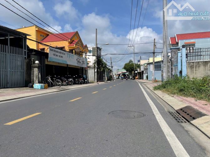 Đất mặt tiền đường Phạm Thị Giây sát trường tiểu học Nguyệt Thị Nuôi  5m x 20m - 1