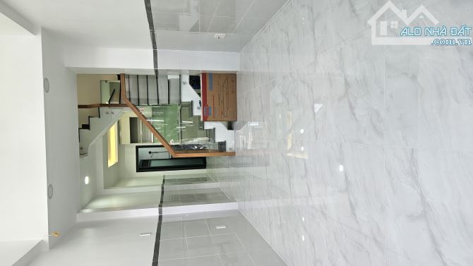 Hẻm Ô tô 1 trục - Âu Dương Lân Q8, 3 Tầng, 4PN MỚI TINH, NHỈNH 5 TỶ - 1
