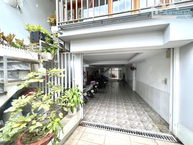 Nhà Phố 5 Tầng - Ngay Phú Mỹ Hưng - Quận 7 - 5x18 - Nhỉnh 16 Tỷ - 1