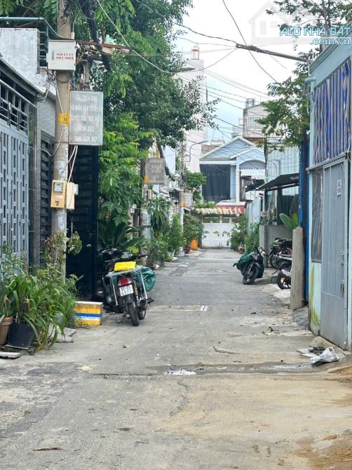 Bán nhà 2 tầng hẻm 1/ xe hơi đỗ cửa (4x18m) đường Lê Văn Thọ - Gần Công Viên Làng Hoa - 1