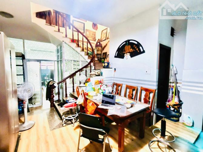 Gấp giảm "17 tỷ về 15.9 tỷ"! - Bán gấp nhà 4 tầng 75m2 (5m x 15m) - Hẻm kinh doanh 8m - 1
