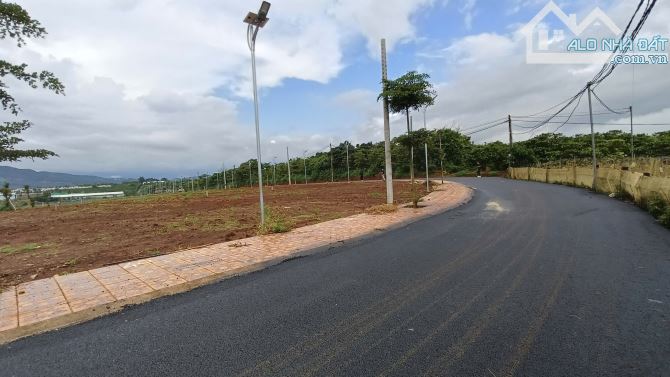 Đất nghỉ dưỡng làng Thanh Bình 810Tr/ nền sổ hồng view săn mây Cách Liên Khương chỉ 10km - 1