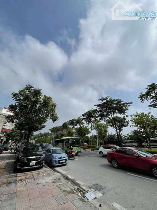 BÁN NHÀ PHỐ NGỌC TRÌ – CỔ LINH – SIÊU HIẾM! 6 TẦNG - THANG MÁY - 65M2 - 1