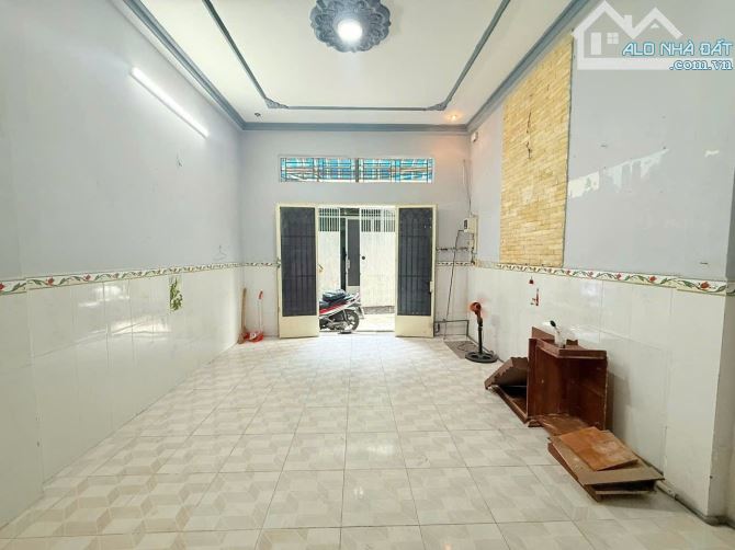 PHẠM VĂN CHIÊU - NGAY CHỢ THẠCH ĐÀ - 41M (4x10) VUÔNG A4 NỞ HẬU NHẸ - 2 TẦNG - 4.4 TỶ - 1