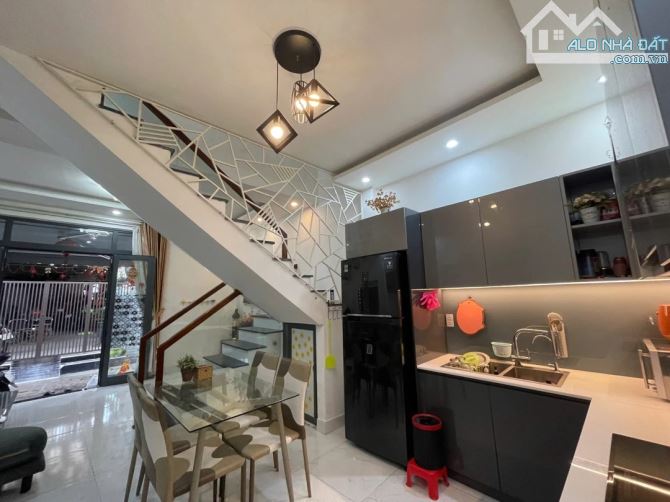 BÁN NHÀ ĐẸP 2 TẦNG ĐIỆN BIÊN PHỦ - DT: 53M2 (NGANG 6M) CHỈ VIỆC DỌN VÀO Ở - GIÁ BÁN 4,3TỶ - 1