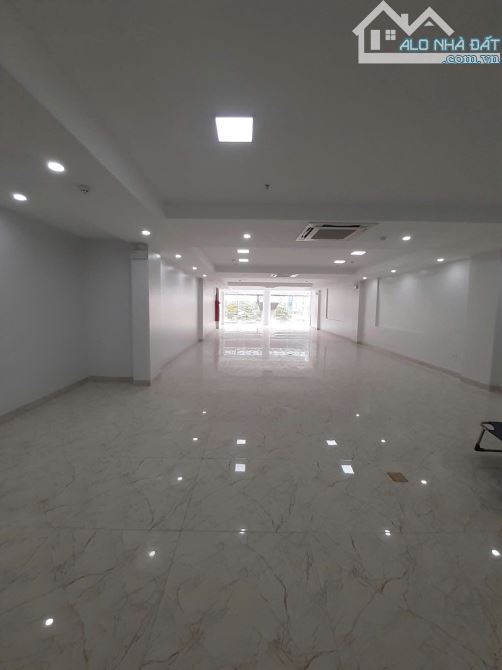 Bán nhà Trung Kính 78M 9 tầng kinh doanh, ô tô tránh giá tốt - 1