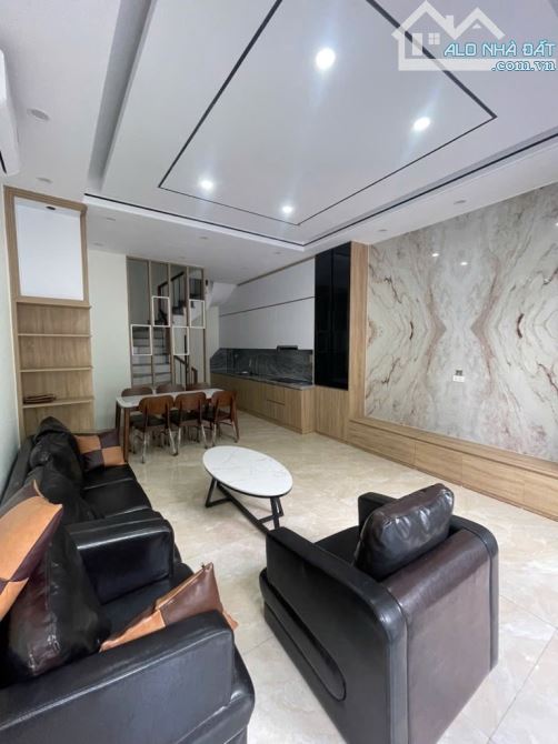🏡 NHÀ ĐẸP – VỊ TRÍ VÀNG – TIỆN ÍCH NGẬP TRÀN – CHỈ VIỆC XÁCH VALI VỀ Ở - 1