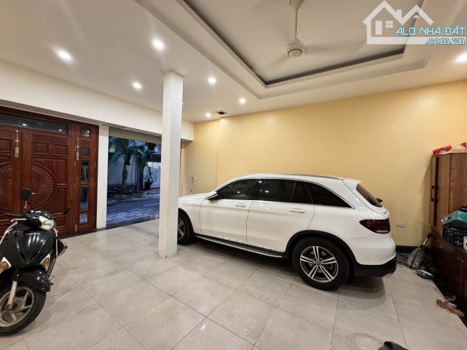 Thanh Khoản Nhà 5 Tầng Phố Thọ Tháp. DT: 103m2- MT: 6m- 6,8 Tỷ. Khu Vip Quận Cầu Giấy. - 1