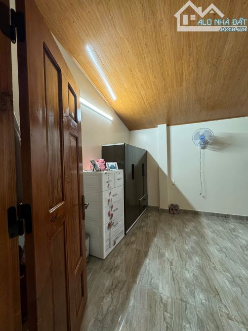 BÁN NHÀ TRIỆU VIỆT VƯƠNG P4, ĐÀ LẠT - 4PN, SỔ RIÊNG XD, ĐƯỜNG Ô TÔ - 6 TỶ - 1
