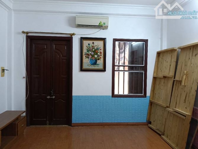 Bán nhà Bạch Mai 30 m2 5 tầng 6.95 tỷ. CĂN GÓC - MẶT TIỀN RỘNG - NHÀ MẶT NGÕ THẲNG - KD - 1
