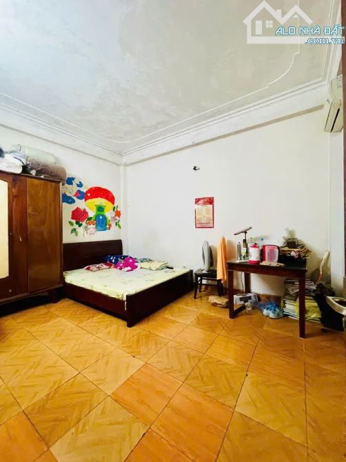 50M2 - PHẠM VĂN ĐỒNG – CẦU GIẤY - LÔ GÓC – 6 TẦNG – 8 PHÒNG – CHỈ 18 TỶ - 1