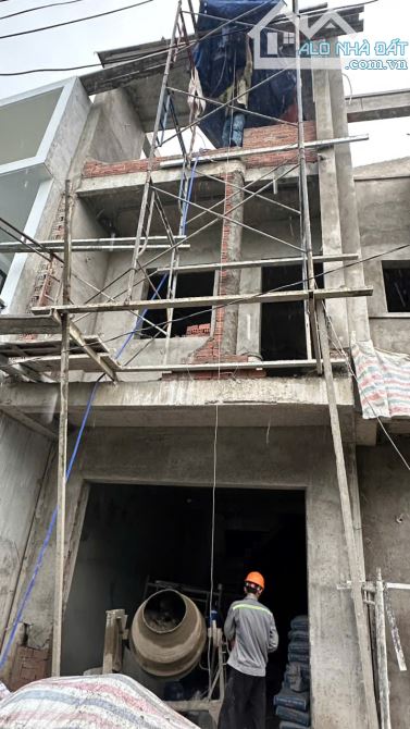 🏡 BÁN NHÀ 1 TRỆT 2 LẦU MỚi KEENG– TRUNG TÂM TP. BIÊN HOÀ, P. THỐNG NHẤT ( chỉ 4T9 ) - 1