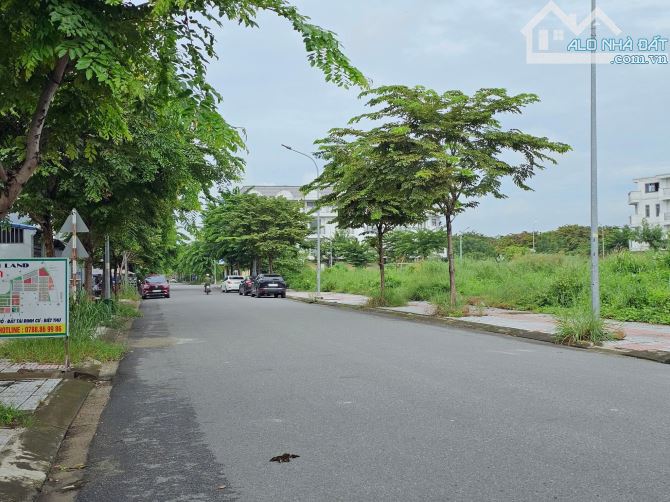 🎁 Bán nhà thô 1 trệt 2 lầu – 95m² – KDC Bửu Long 3 – 5,3 tỷ  ✔️ Vị trí: Đường F5, gần côn - 1