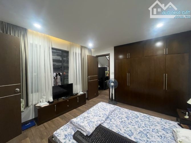CẦN BÁN GẤP- NHÀ ĐẸP GIÁ RẺ- NGAY TRUNG TÂM TP - 1