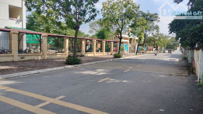 80M lô góc trục chính ủy ban xã Hợp Đồng cũ, Chỉ 4,25 tỉ - 1