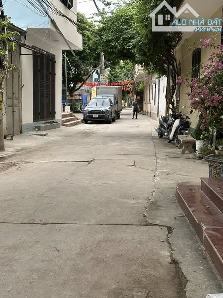 DT: 79m, MT: 5m giá 9.5 tỷ, ĐẤT ĐẤU GIÁ -KHU AO GIÁP TT THUỶ LỢI DUYÊN THÁI,7 chỗ vào đất - 1