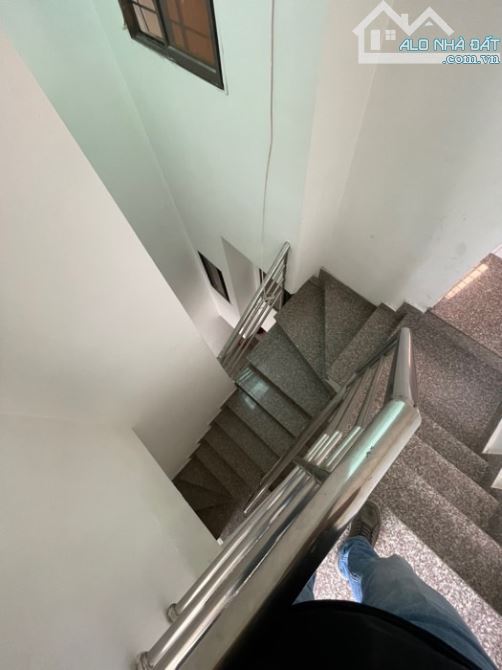Bán nhà hẻm Nguyễn Văn Quỳ P Phú Thuận Quận 7. 28m2 - 1