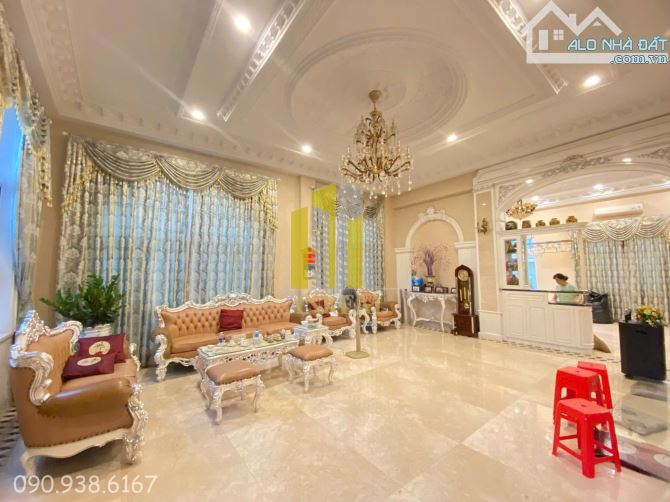 Biệt Thự Sang Trọng Đảo Kim Cương – Hầm 3 Lầu, Thang Máy, Nội Thất Cấp - 1