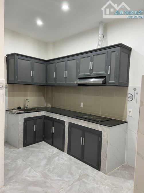 Bán nhà hẻm Nguyễn Thị Xiếu P Tân Thuận Tây Quận 7. 36m2 - 1