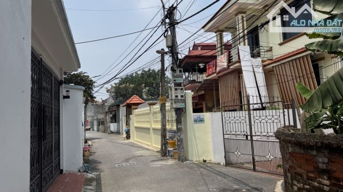 🔥🔥BÁN ĐẤT NGHĨA TRỤ - VĂN GIANG -268M - SẴN NHÀ 2 TẦNG -GIÁ SIÊU RẺ CHO ANH CHỊ ĐT VÀ Ở - 1