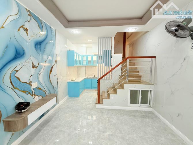 Bán nhà đẹp Sư Vạn Hạnh Quận 5, 3 tầng, 4x5m giá chỉ 3.38 tỷ - 1