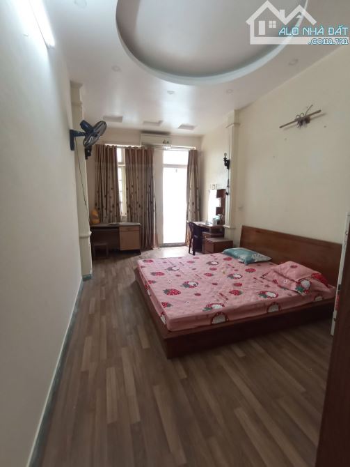 BÁN NHÀ ĐỐNG ĐA, ÔTÔ ĐỖ CỬA, KINH DOANH, LÔ GÓC, DÂN XÂY, 45M2x4T, GIÁ 10,5 TỶ - 1