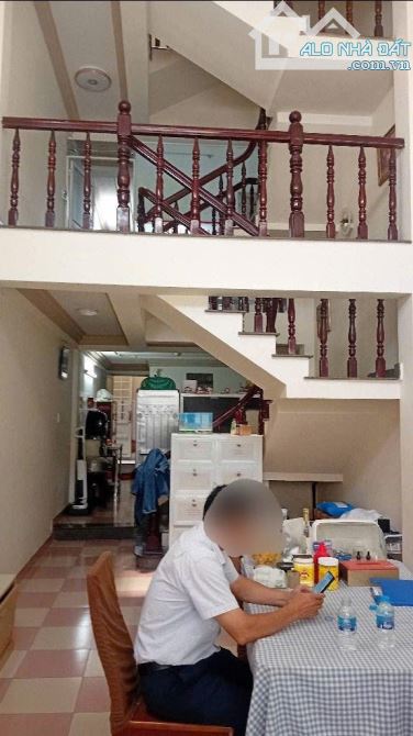 MẶT TIỀN KHU K300 - NGANG KHỦNG 6.7M - 4 TẦNG - NGAY NHÀ GA T3 - GIÁ 22.X TỶ - 1