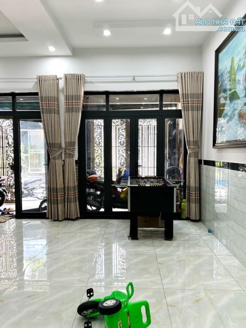 NHAÀ DÒNG TIỀN HXH - PHAN HUY ÍCH - 99m2 - 6.9 x 15 - 5TẦNG 12.6TỶ - 1