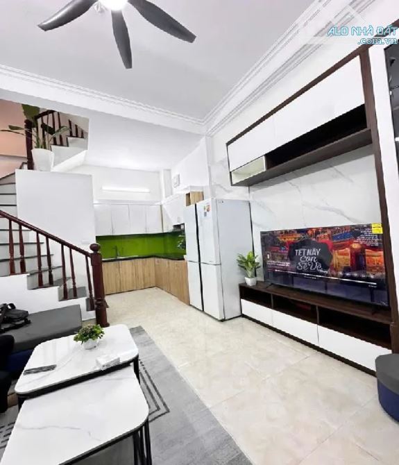 Bán nhanh siêu phẩm Cầu Giấy, Quan Hoa, ngõ ô tô vf3 tránh, giá nhỉnh 6 tỷ - 1