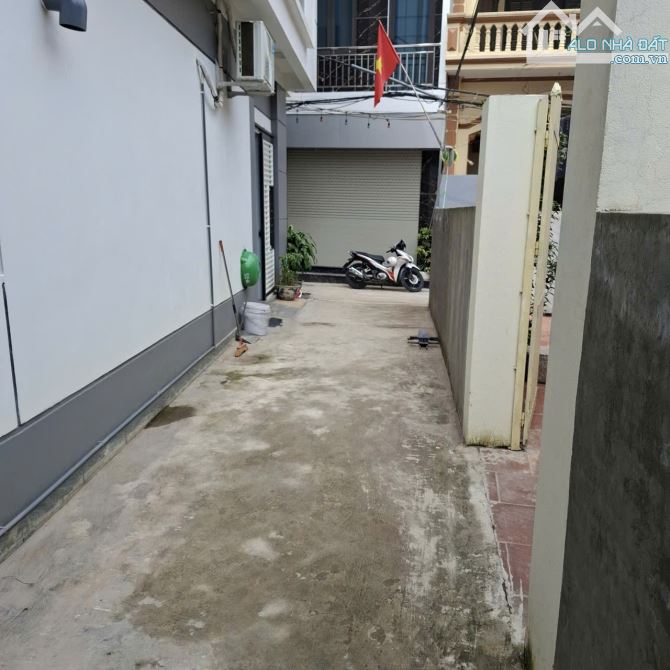 Bán mảnh đất đẹp Vĩnh Ninh Vĩnh Quỳnh Thanh Trì Diện tích 60m2 vuông vắn sổ đỏ chính chủ - 1
