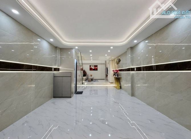 SỞ HỮU NGAY CĂN NHÀ PHỐ ĐẸP MÊ LY ĐƯỜNG TRẦN QUỐC THẢO, QUẬN 3 CHỈ VỚI 6,89TỶ/73M2. SHR - 1